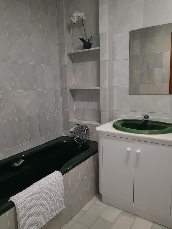 Pension Yna Holiday Малага Экстерьер фото
