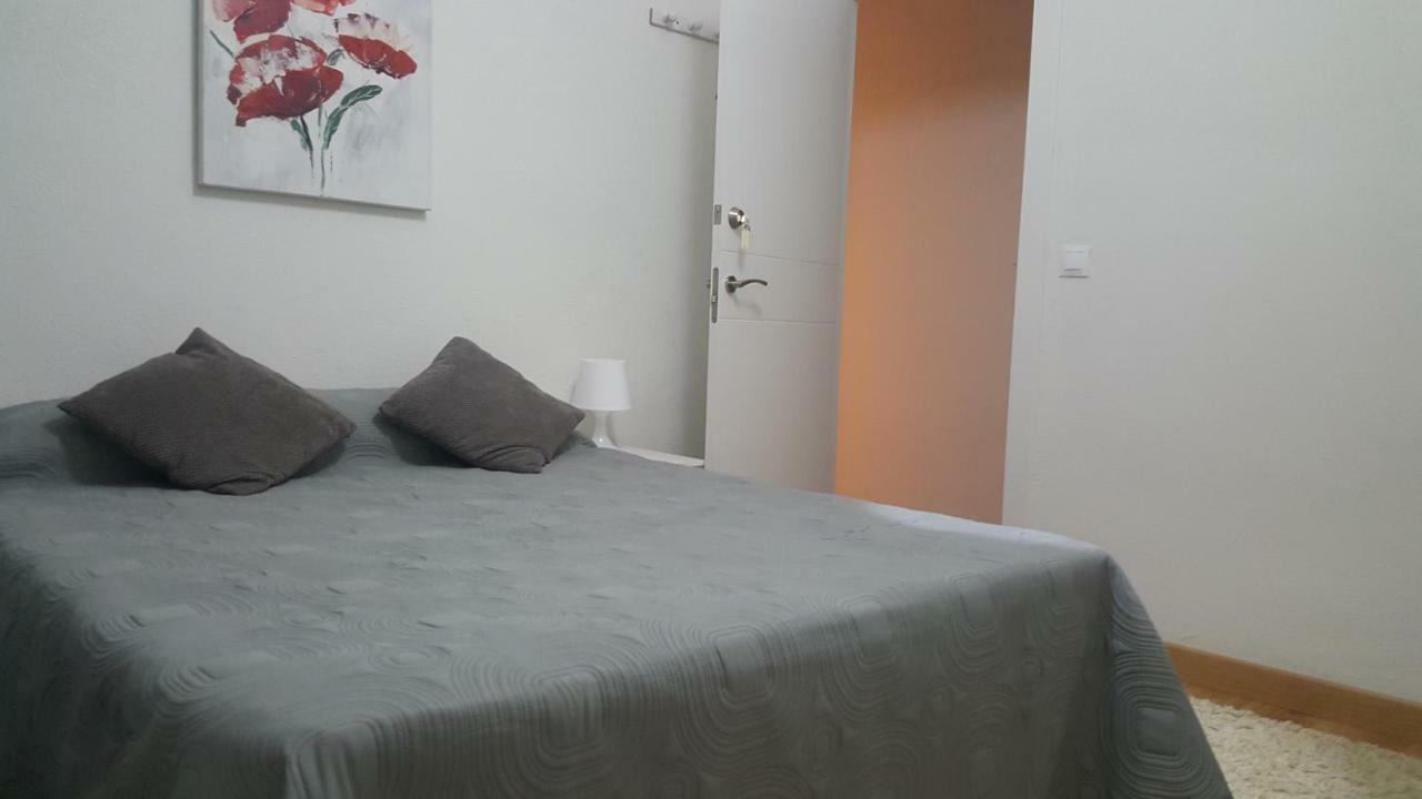 Pension Yna Holiday Малага Экстерьер фото